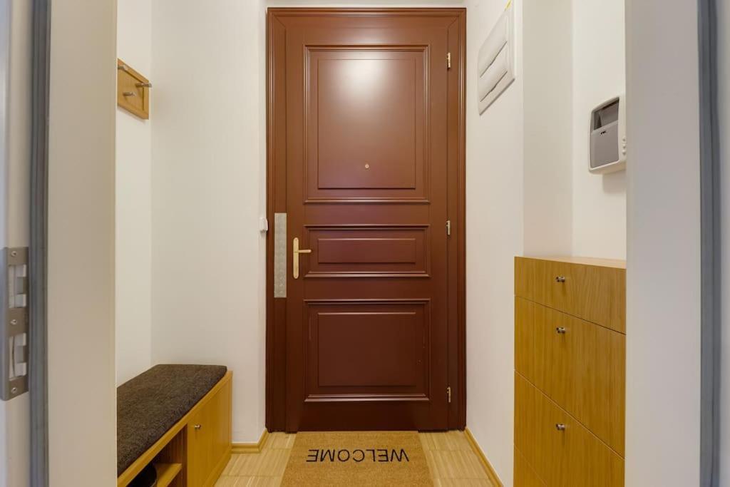 Deluxe Suite In Prime Location 布拉格 外观 照片
