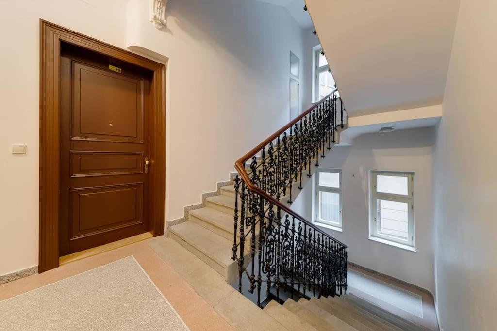 Deluxe Suite In Prime Location 布拉格 外观 照片