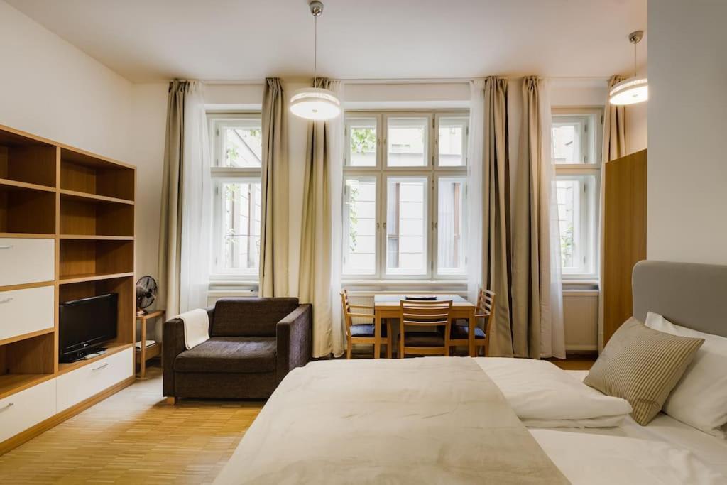 Deluxe Suite In Prime Location 布拉格 外观 照片